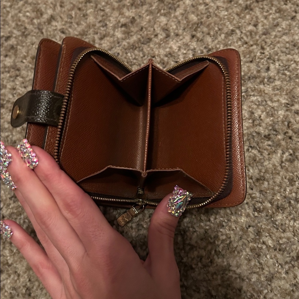 Louis Vuitton Dark Brown Bifold Wallet - Picture 8 of 15